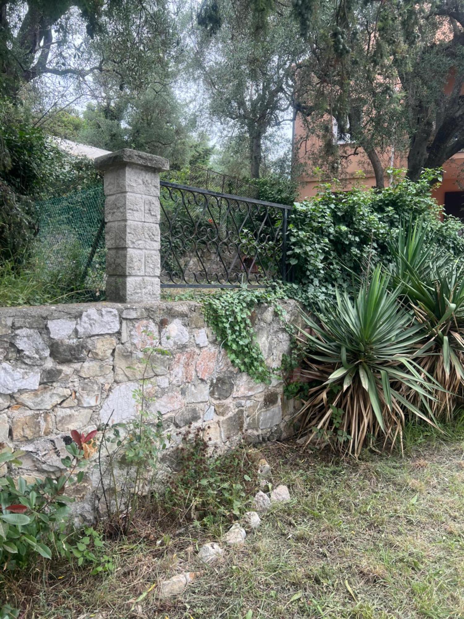 Bas De Villa Vue Mer Eze Village Extérieur photo